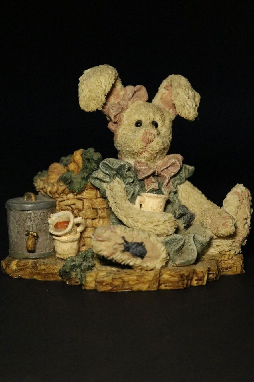 Boyds Bears and Friends "Amelia's Enterprise ... Carrot Juice"